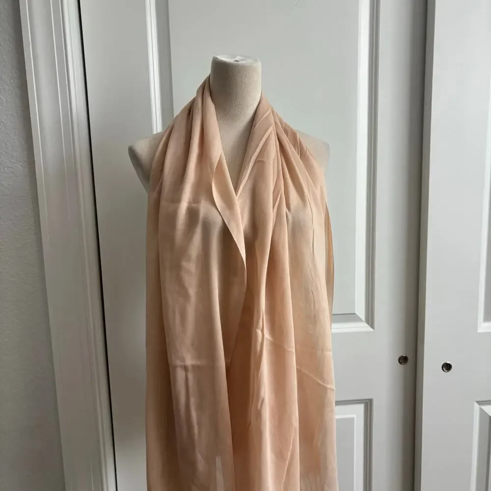 None cashmere nude